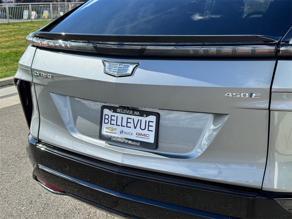 Used 2025 Cadillac Lyriq Sport image 44