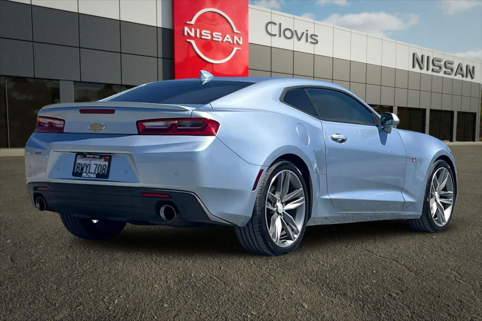 Used 2017 Chevrolet Camaro LT RWD image 3