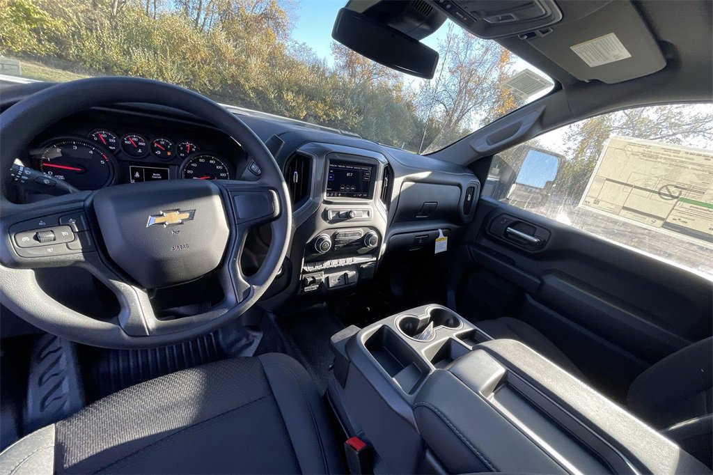 New 2025 Chevrolet Silverado 2500 W/T image 19