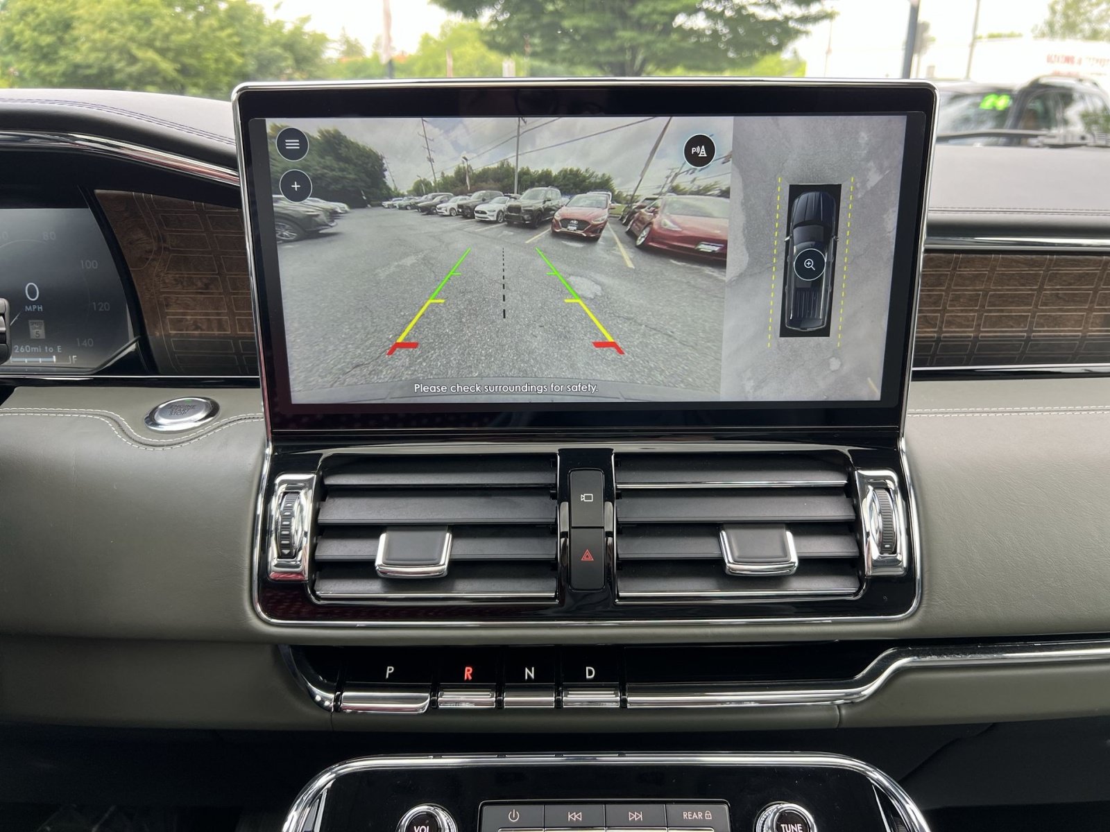 Used 2024 Lincoln Navigator L Black Label AWD/4WD image 18
