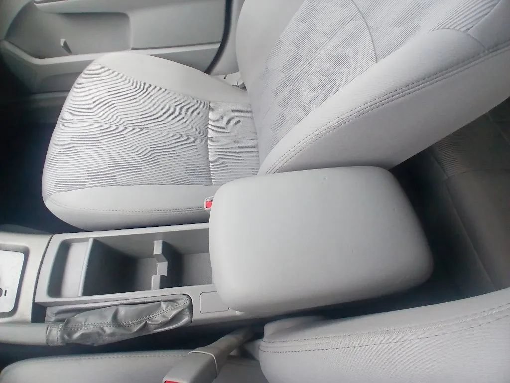 Used 2010 Subaru Forester 2.5X AWD/4WD image 31