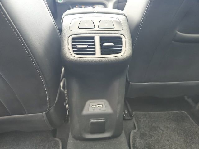 Used 2023 Buick Envision Avenir AWD/4WD image 33