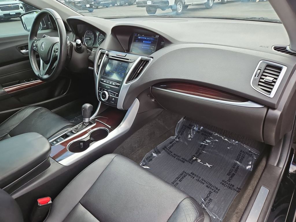 Used 2015 Acura TLX w/ Technology Package image 29