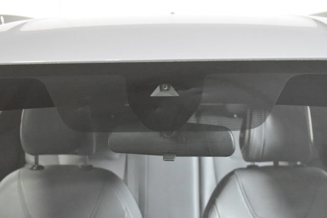 Used 2021 Nissan Kicks SR w/ SR Premium Package FWD image 37