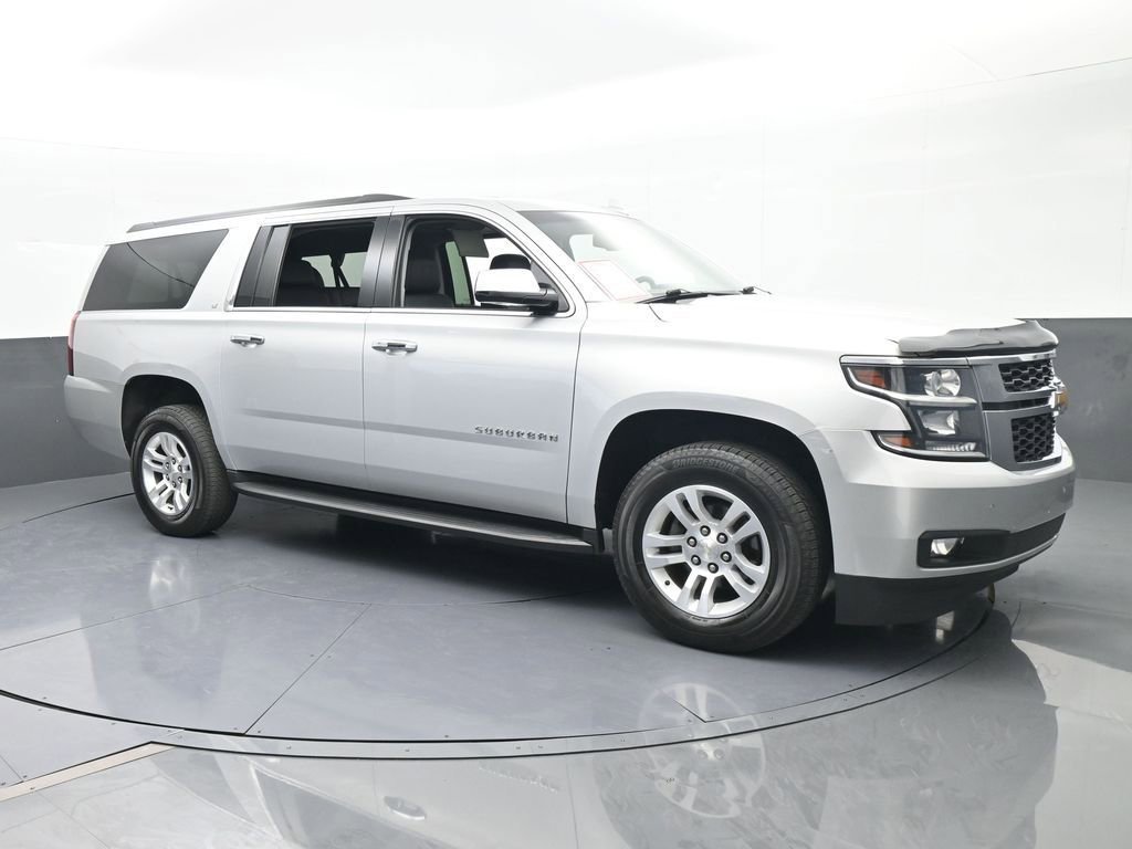 Used 2018 Chevrolet Suburban LT image 8
