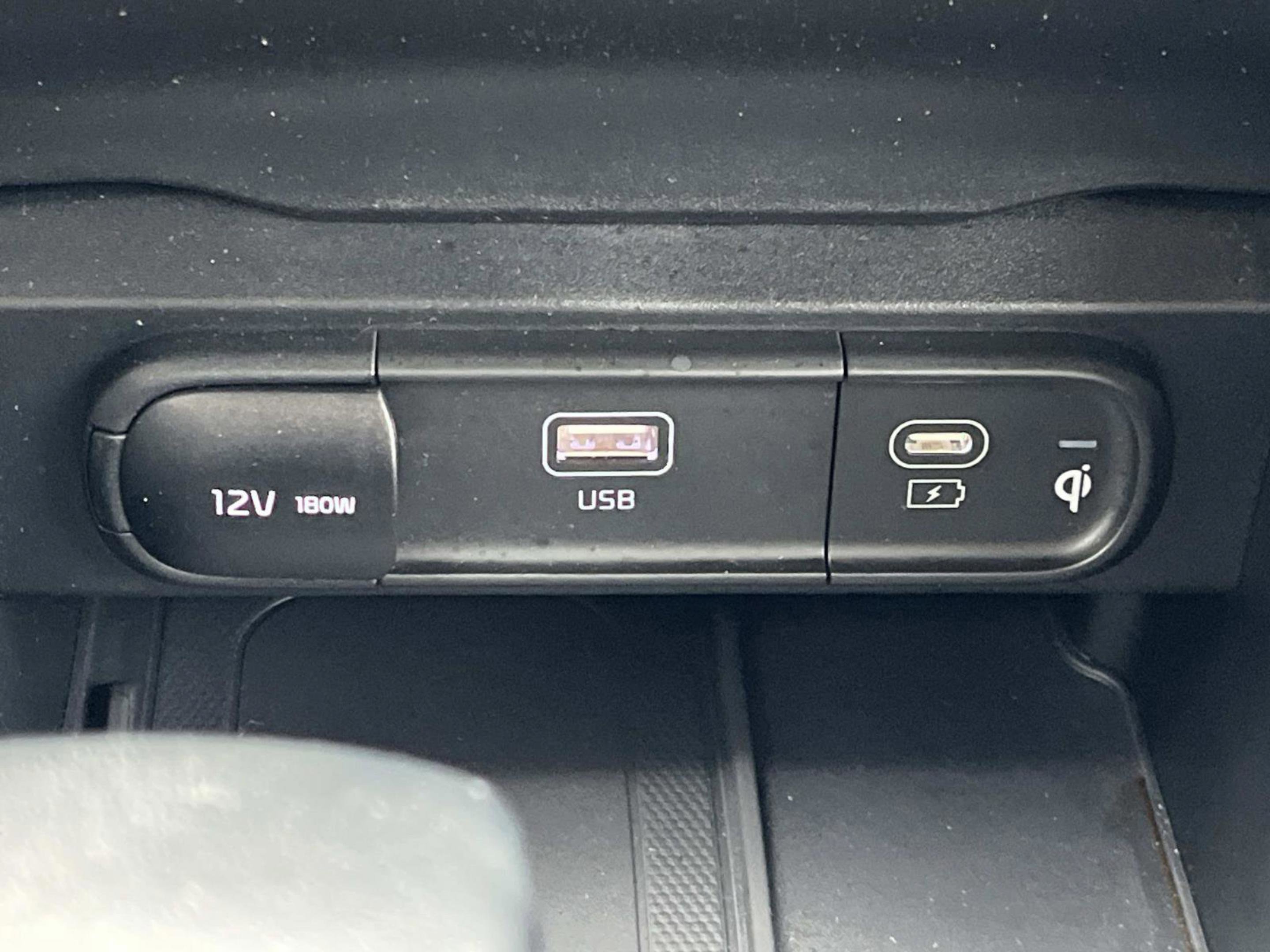 Used 2024 Kia Telluride EX image 41