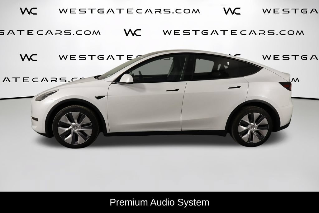 Used 2023 Tesla Model Y AWD image 5