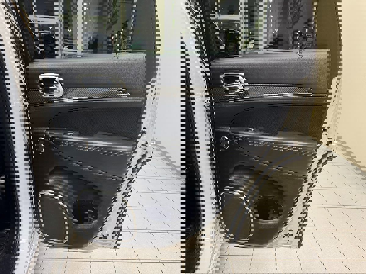 Used 2014 Jeep Grand Cherokee SRT8 image 56