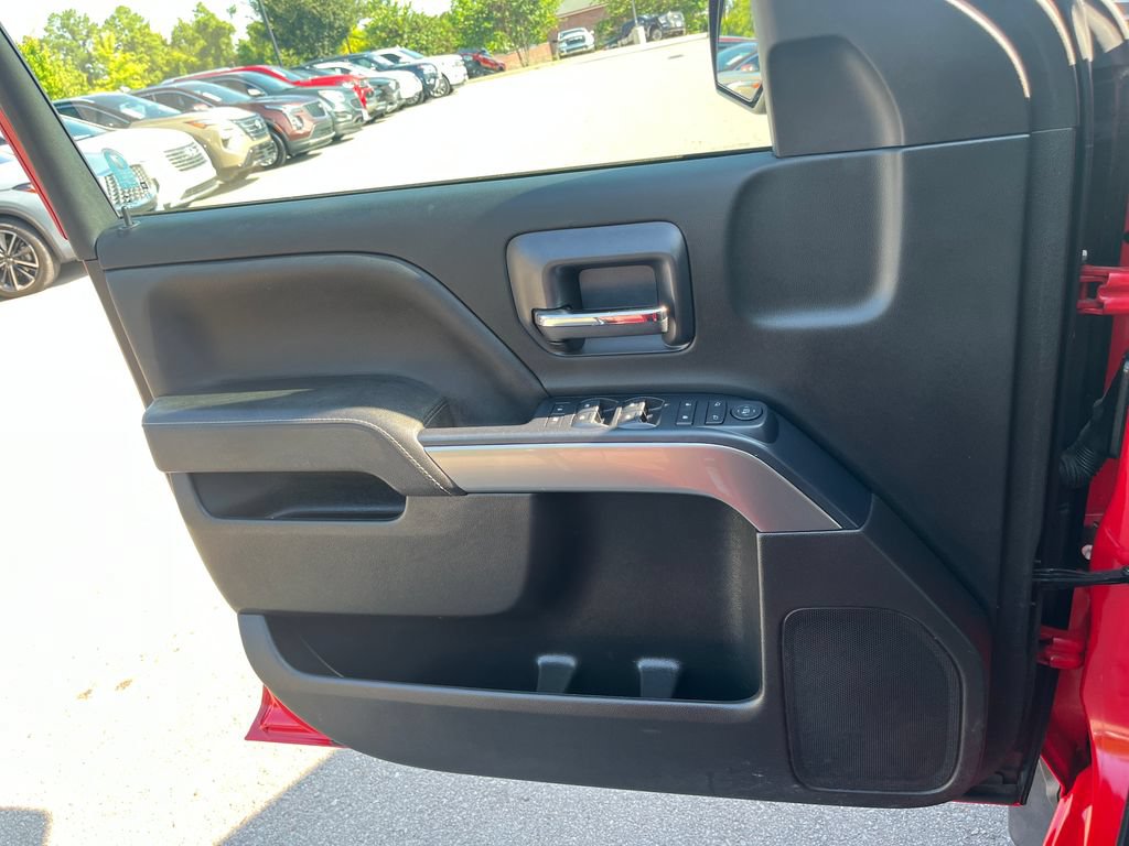 Used 2018 Chevrolet Silverado 1500 LT w/ All Star Edition RWD image 11