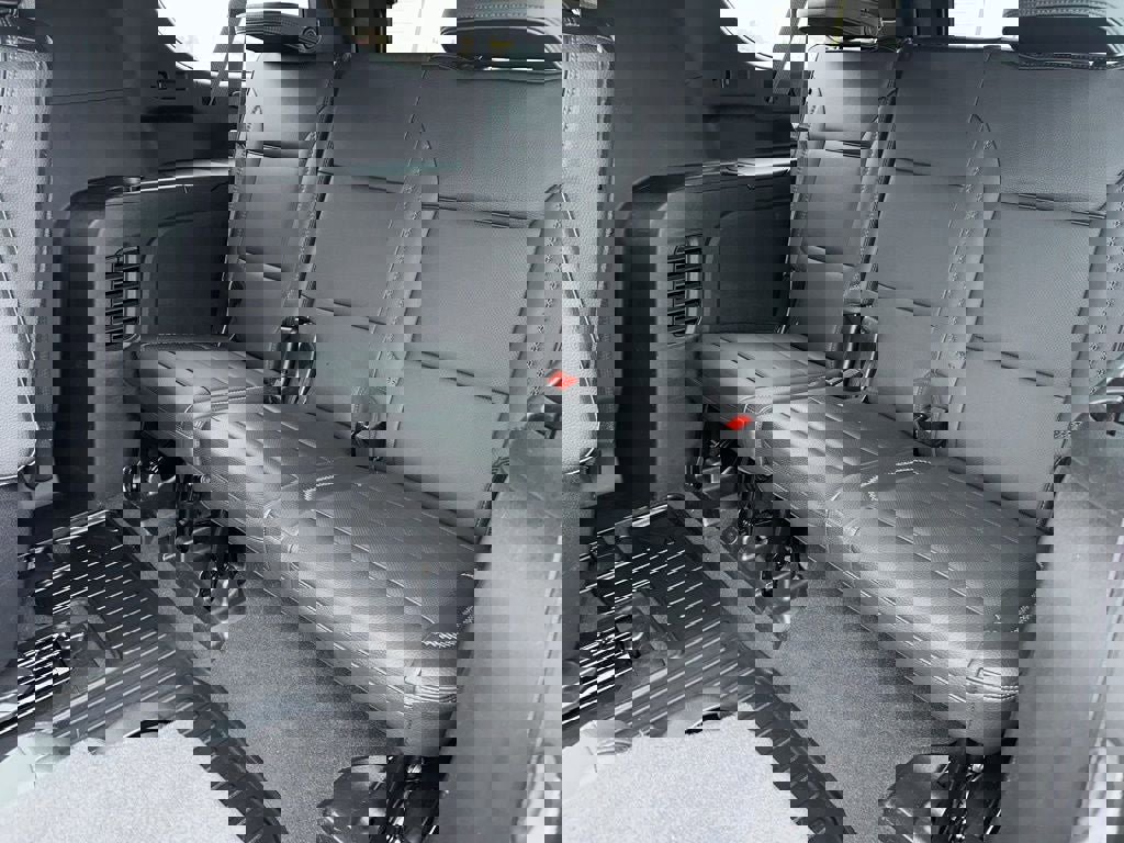 Used 2022 GMC Yukon XL Denali image 19