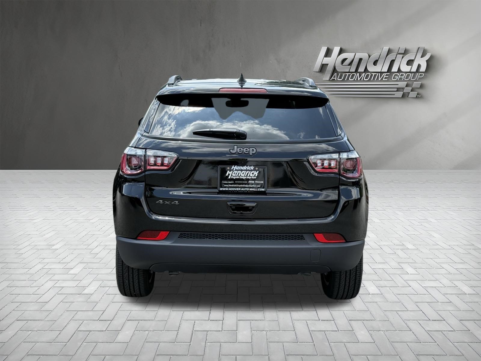New 2026 Jeep Compass Latitude AWD/4WD image 9
