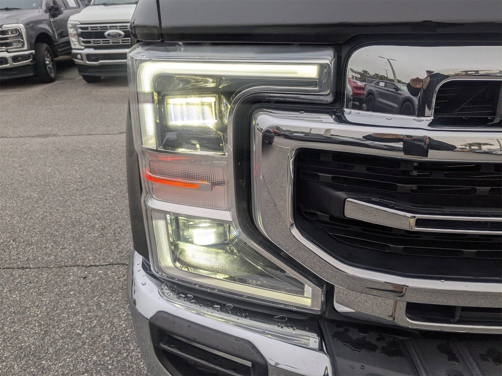 Used 2022 Ford F350 Lariat w/ Lariat Ultimate Package image 11