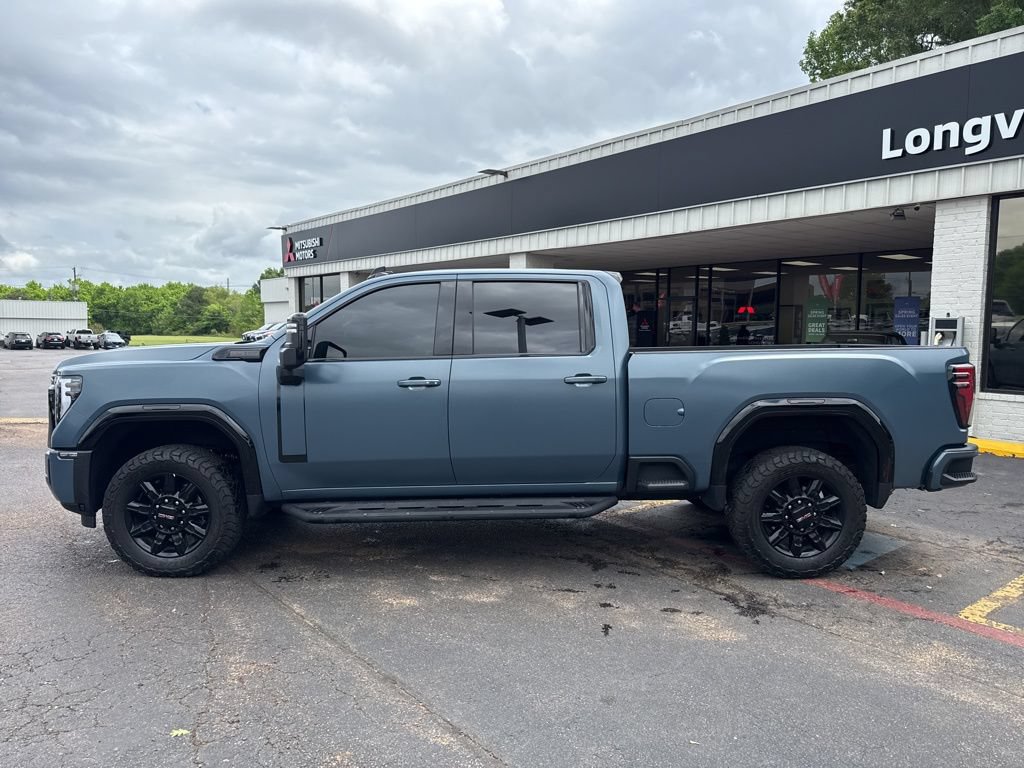Used 2024 GMC Sierra 2500 AT4 w/ AT4 Preferred Package AWD/4WD image 9
