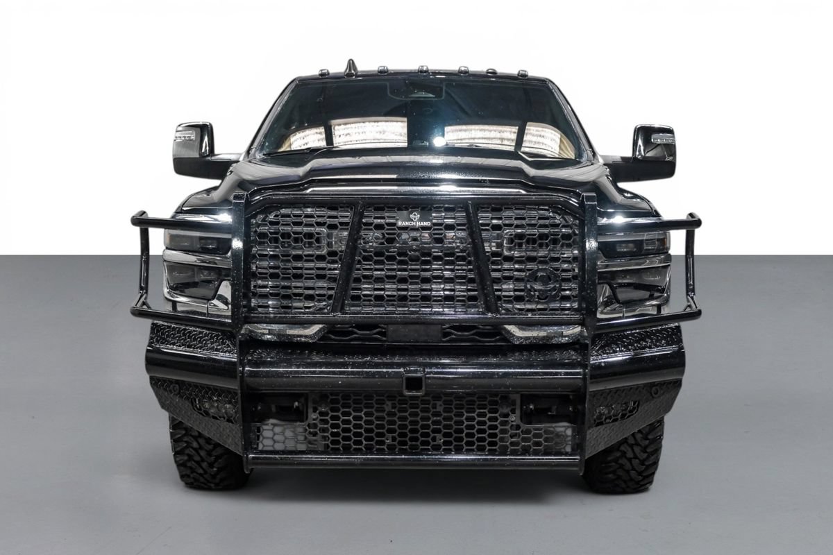 Used 2026 RAM 3500 Laramie AWD/4WD image 3