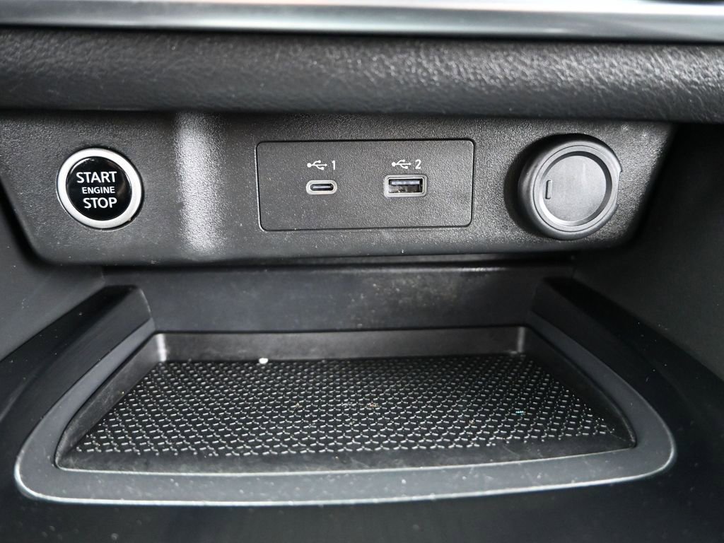 Used 2023 Nissan Rogue S image 20