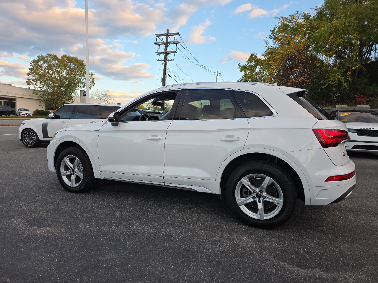 Used 2023 Audi Q5 2.0T Premium w/ Convenience Package image 82