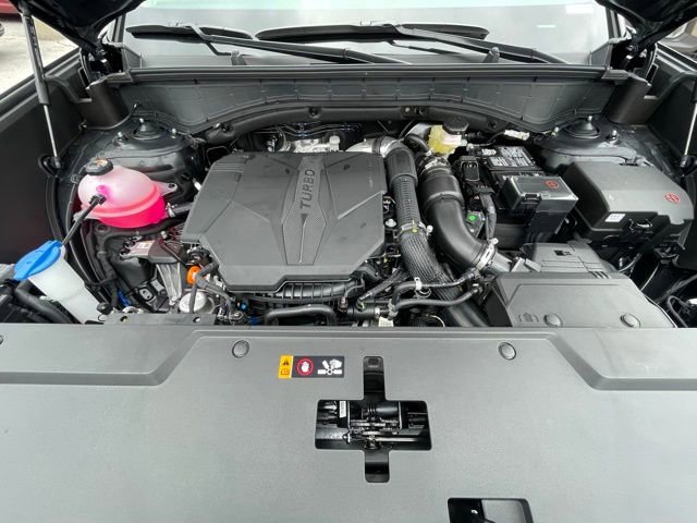 New 2025 Hyundai Santa Fe Limited AWD/4WD image 31