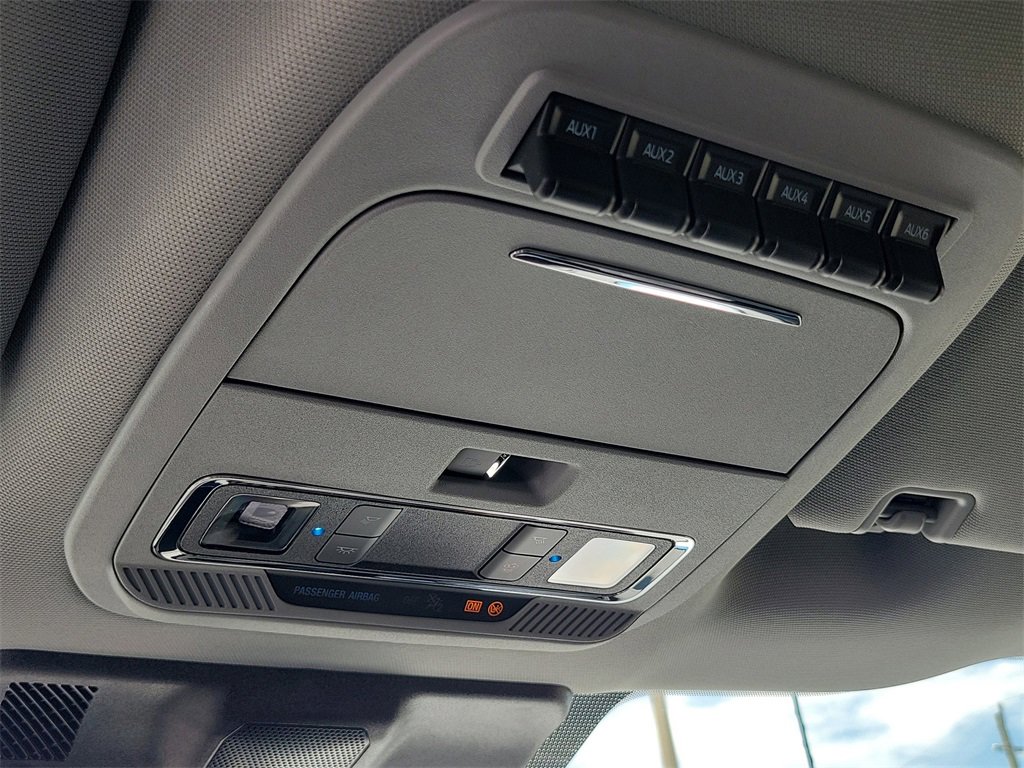 New 2026 Ford F250 4x4 Crew Cab Super Duty image 28