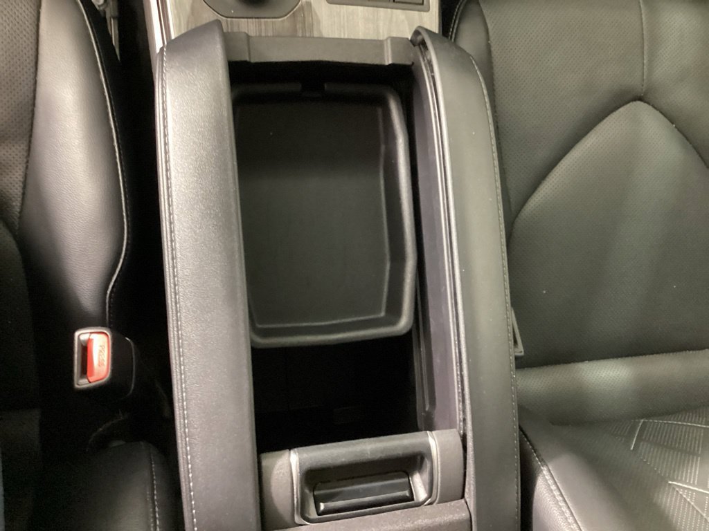 Used 2023 Toyota Highlander Platinum AWD/4WD image 21