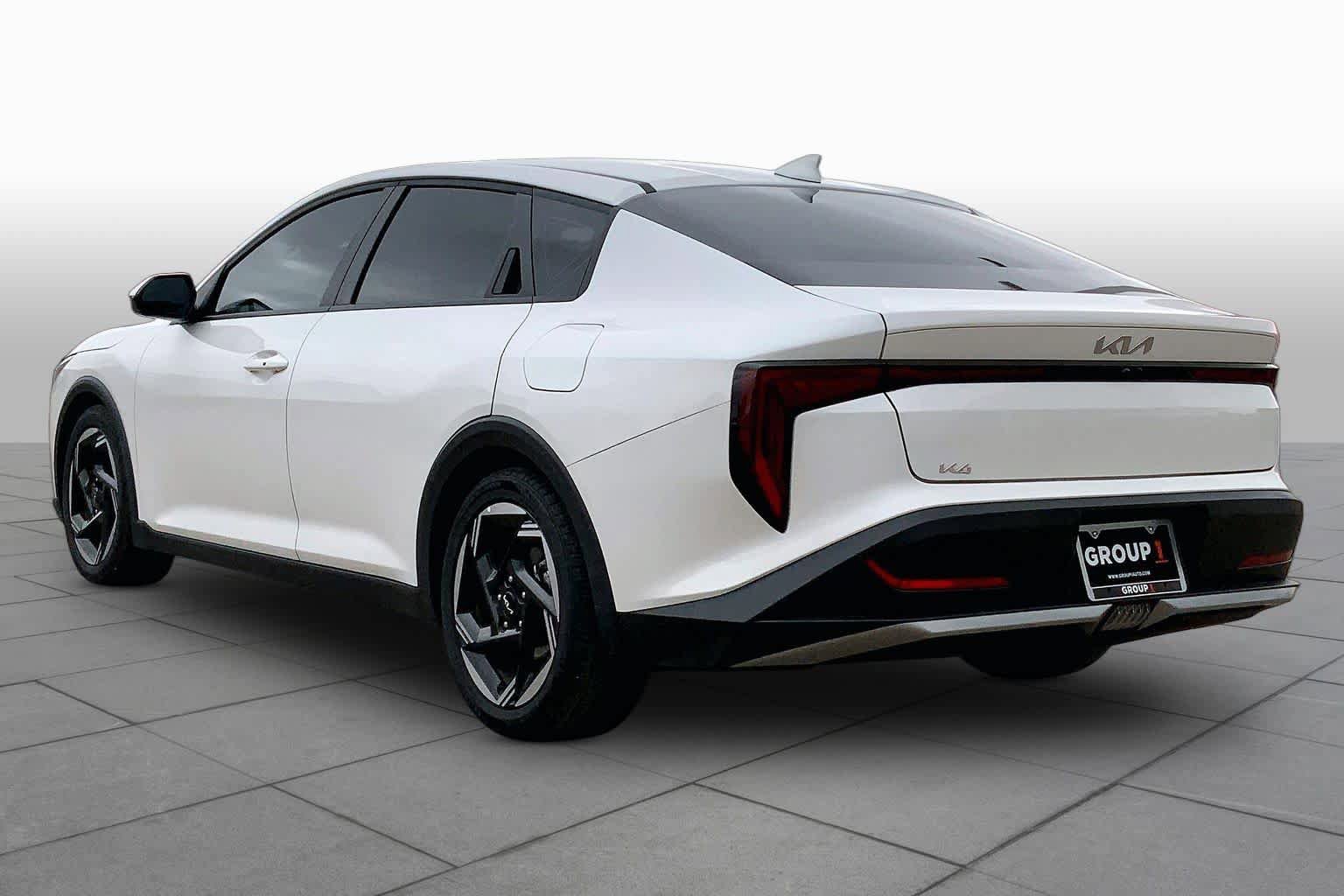 Certified 2025 Kia K4 EX FWD image 12