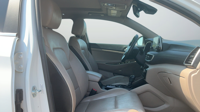 Used 2021 Hyundai Tucson Ultimate w/ Cargo Package FWD image 24
