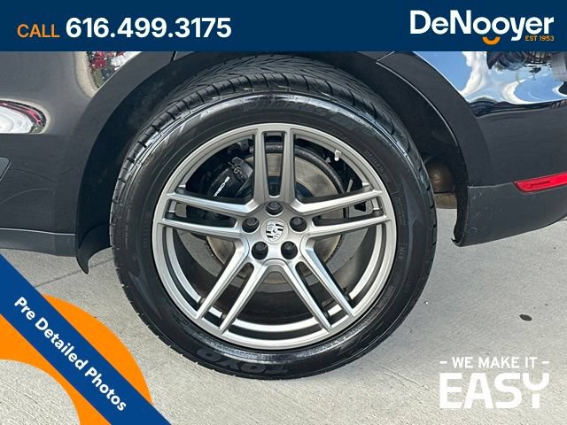 Used 2019 Porsche Macan AWD/4WD image 9