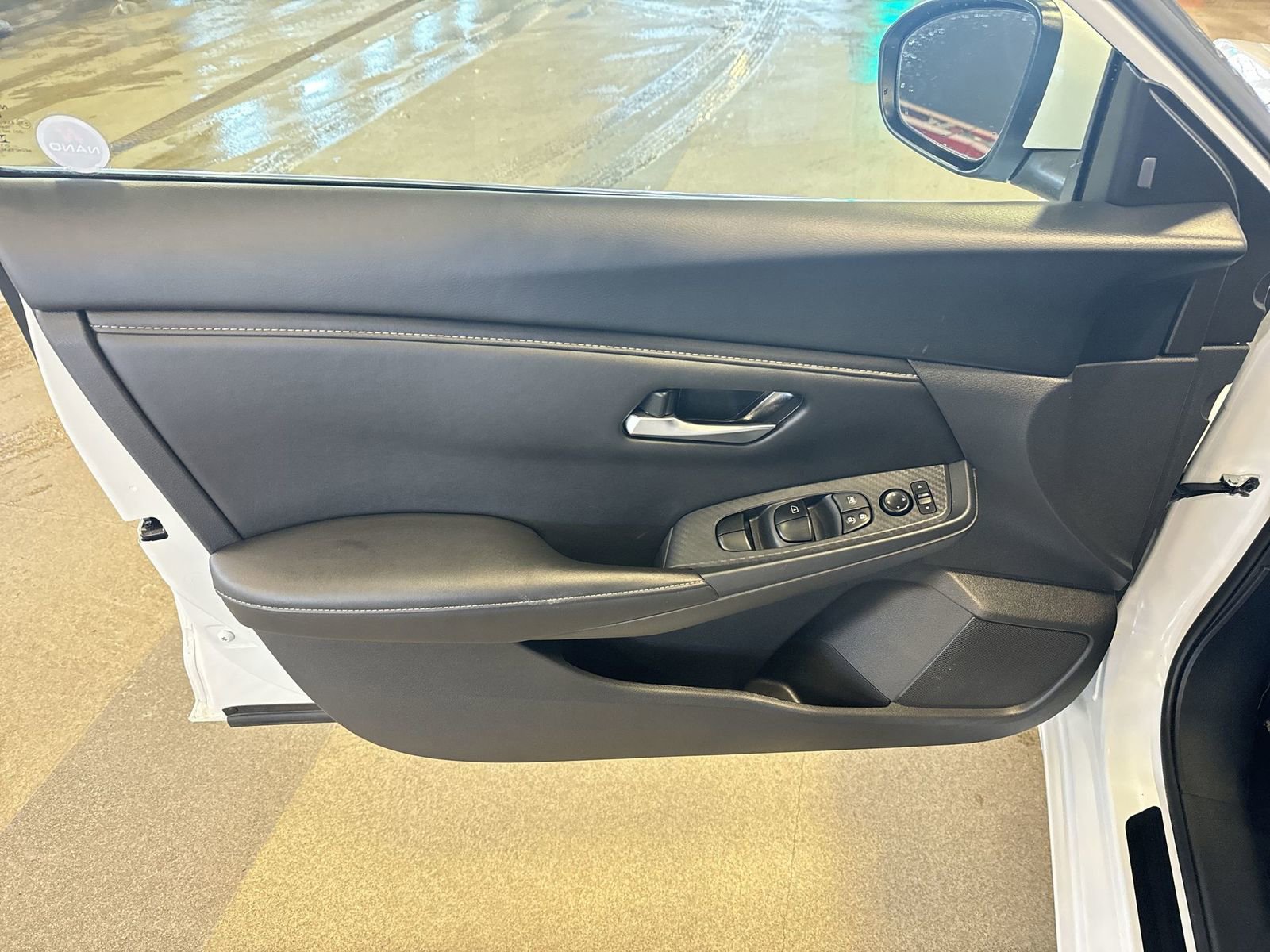 Used 2025 Nissan Sentra SV image 20