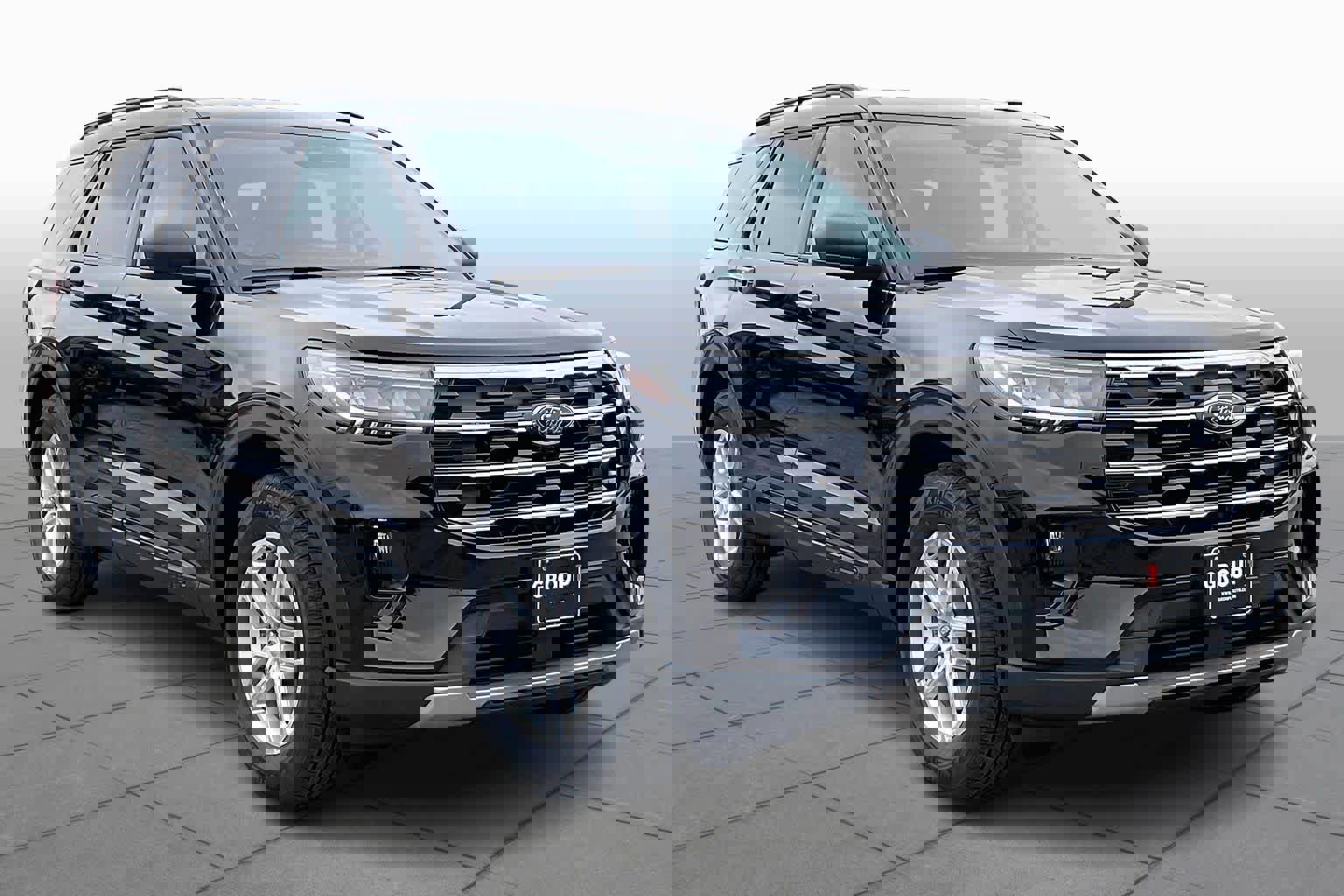 New 2026 Ford Explorer Active w/ Active Comfort Package image 2