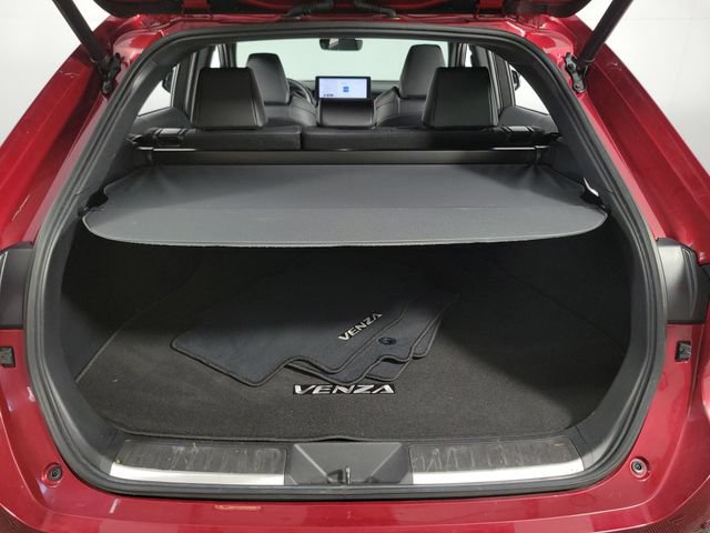 Used 2023 Toyota Venza Nightshade AWD/4WD image 26