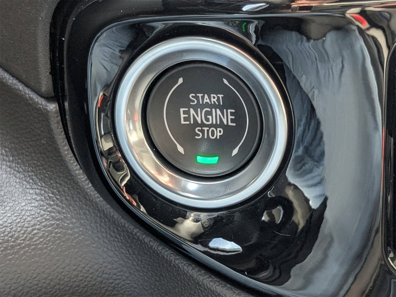 Used 2023 Chevrolet Silverado 1500 RST w/ Convenience Package II image 33