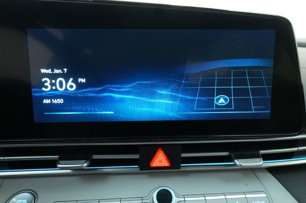 New 2026 Hyundai Elantra Limited image 34