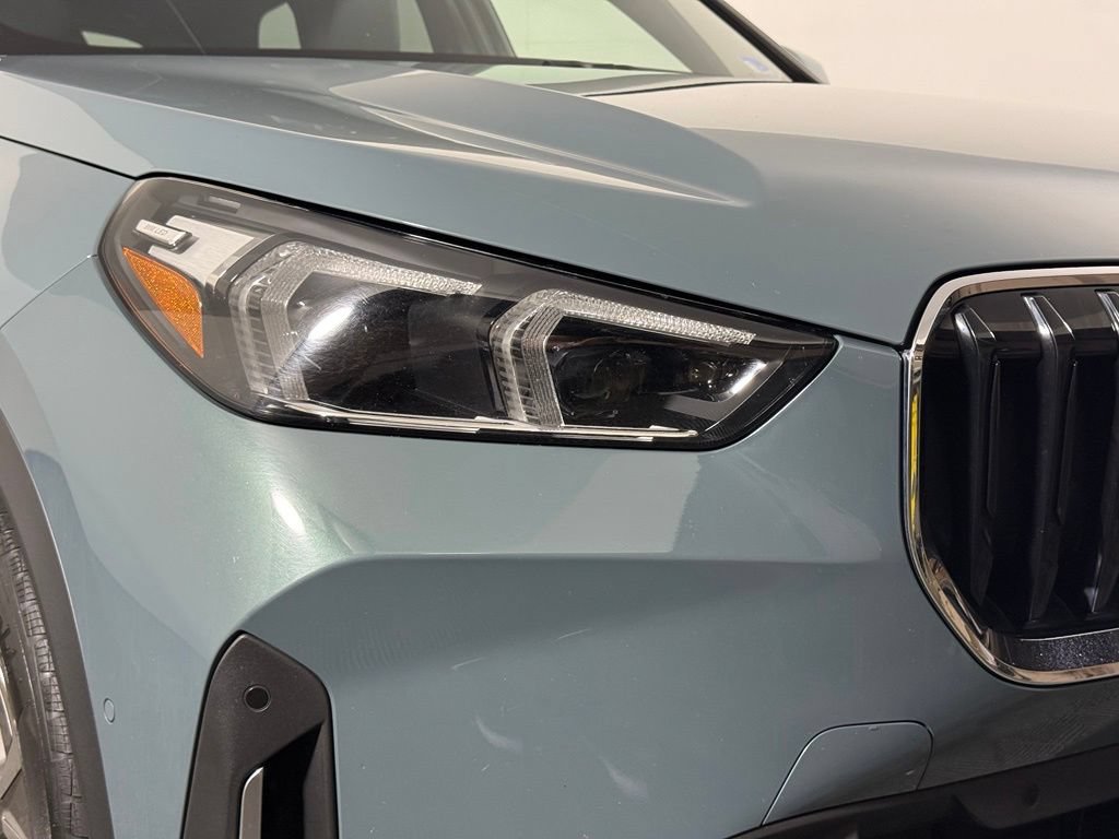 Used 2023 BMW X1 xDrive28i w/ Convenience Package AWD/4WD image 10