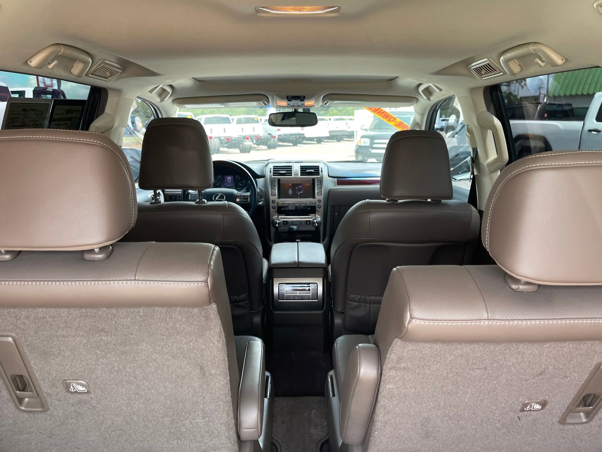 Used 2018 Lexus GX 460 Premium AWD/4WD image 23