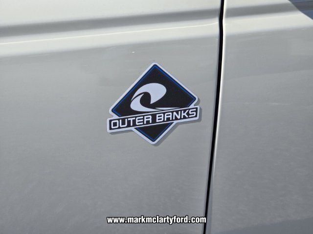 New 2026 Ford Bronco Outer Banks AWD/4WD image 5
