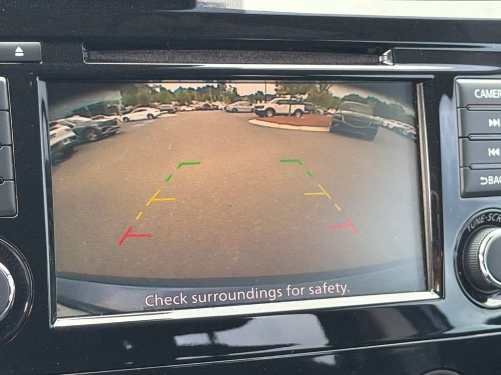 Used 2020 Nissan Rogue Sport S FWD image 29