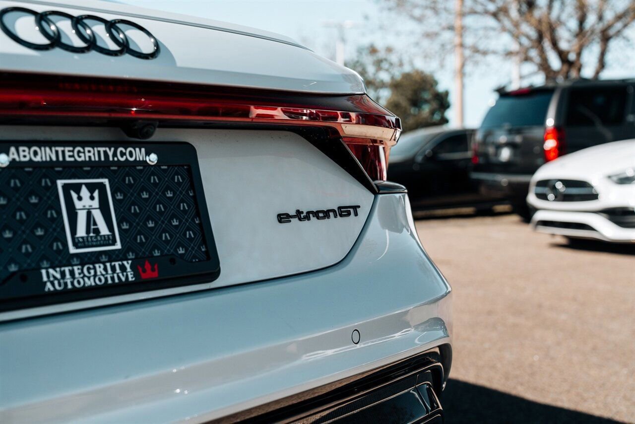 Used 2022 Audi RS e-tron GT w/ Year 1 Package image 15