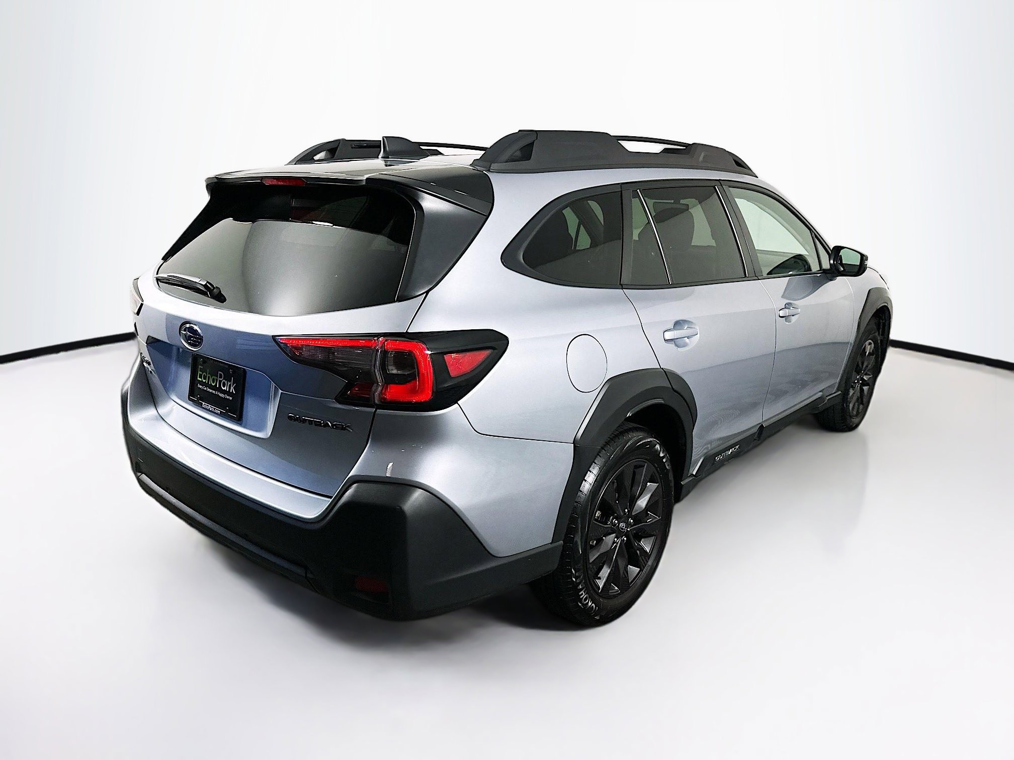 Used 2025 Subaru Outback Onyx Edition AWD/4WD image 9