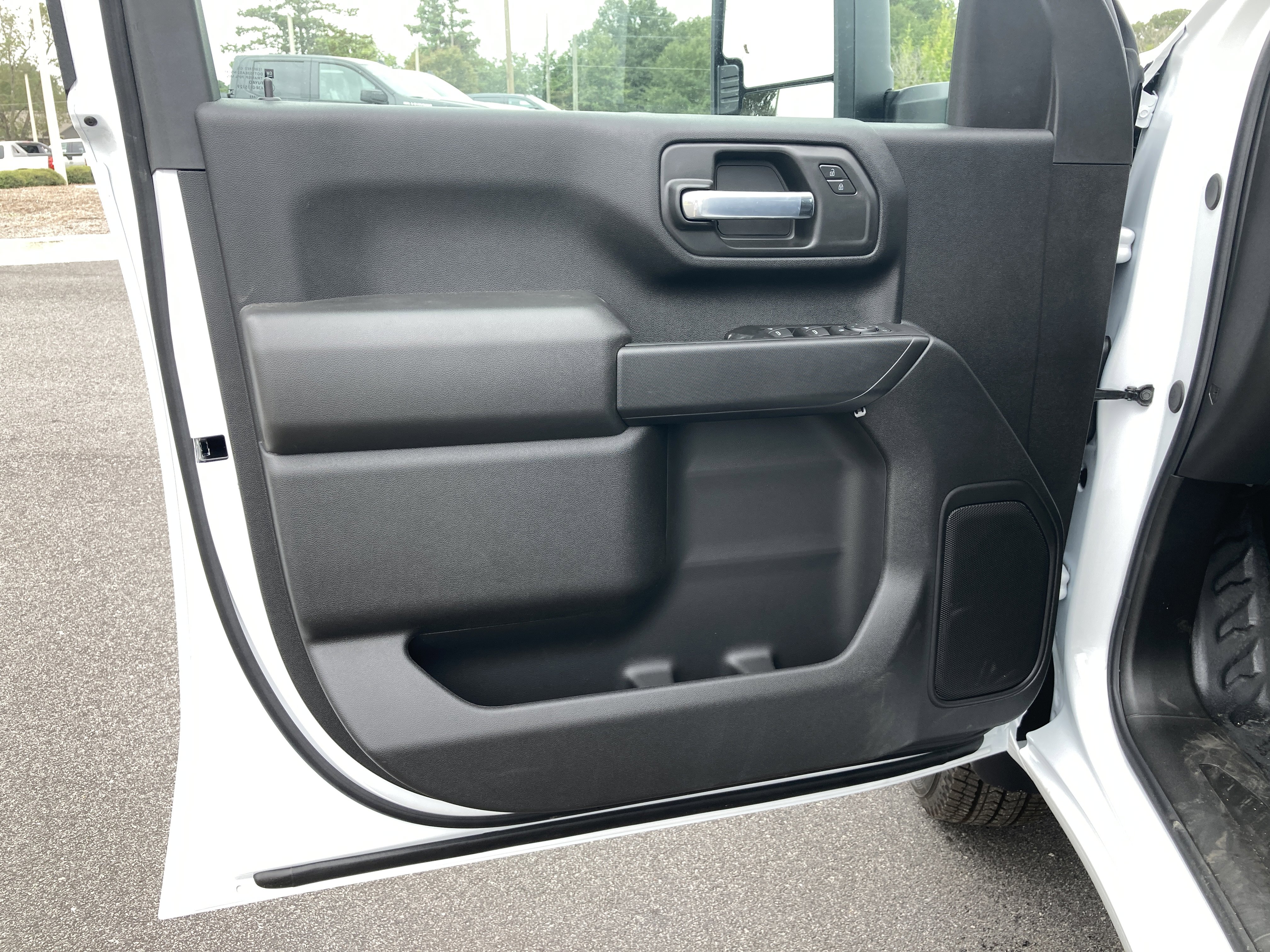 New 2026 GMC Sierra 3500 Pro w/ Convenience Package image 12