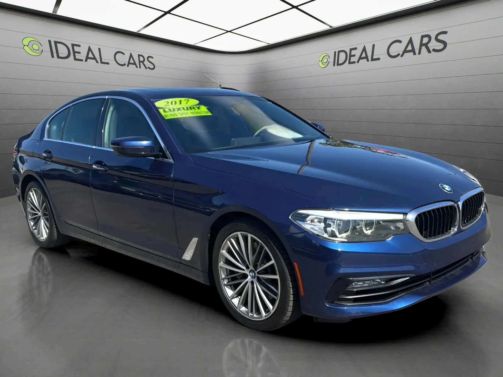 Used 2017 BMW 530i RWD image 3