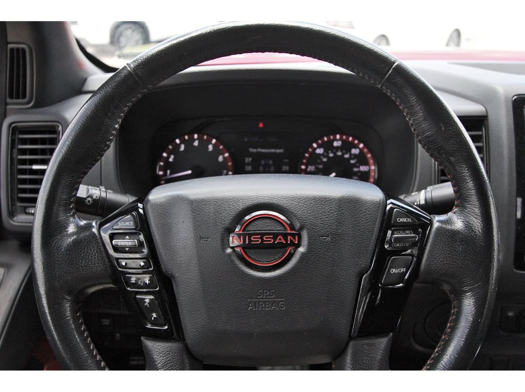 Used 2022 Nissan Frontier Pro-X RWD image 7