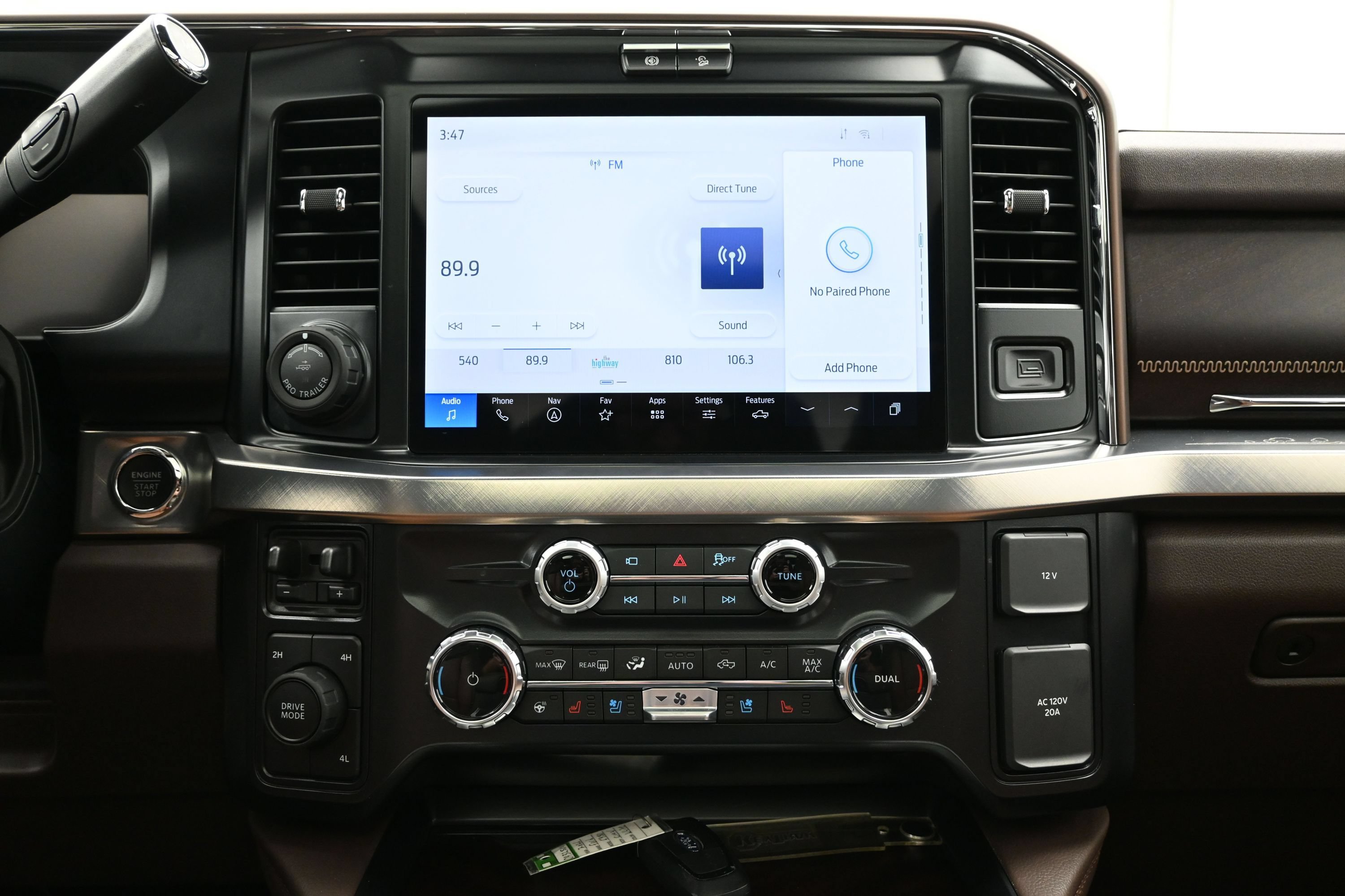 Used 2026 Ford F450 King Ranch w/ FX4 Off-Road Package AWD/4WD image 17