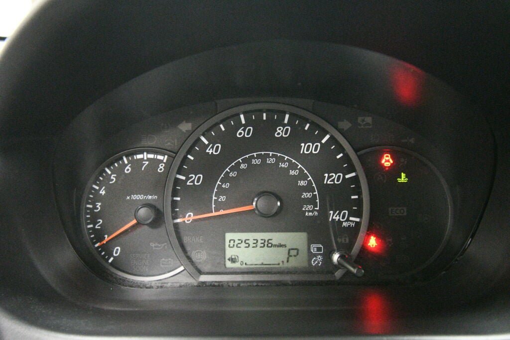 Used 2024 Mitsubishi Mirage G4 ES FWD image 13