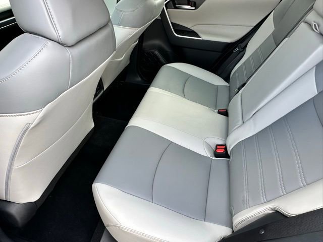 Used 2024 Toyota RAV4 XLE Premium image 7