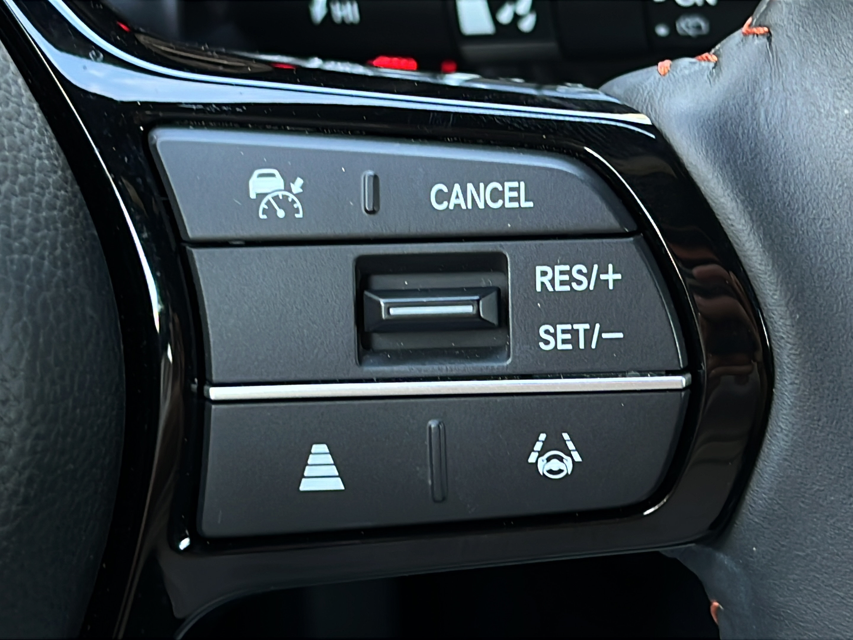 Used 2024 Honda HR-V Sport image 25