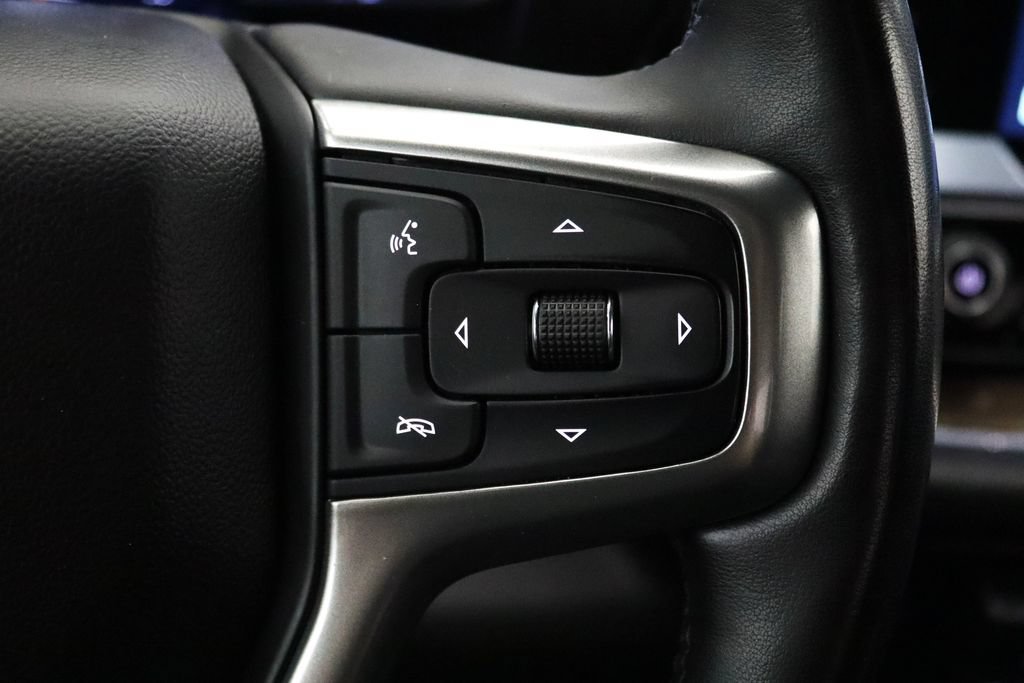 Used 2023 Chevrolet Silverado 1500 LT AWD/4WD image 21