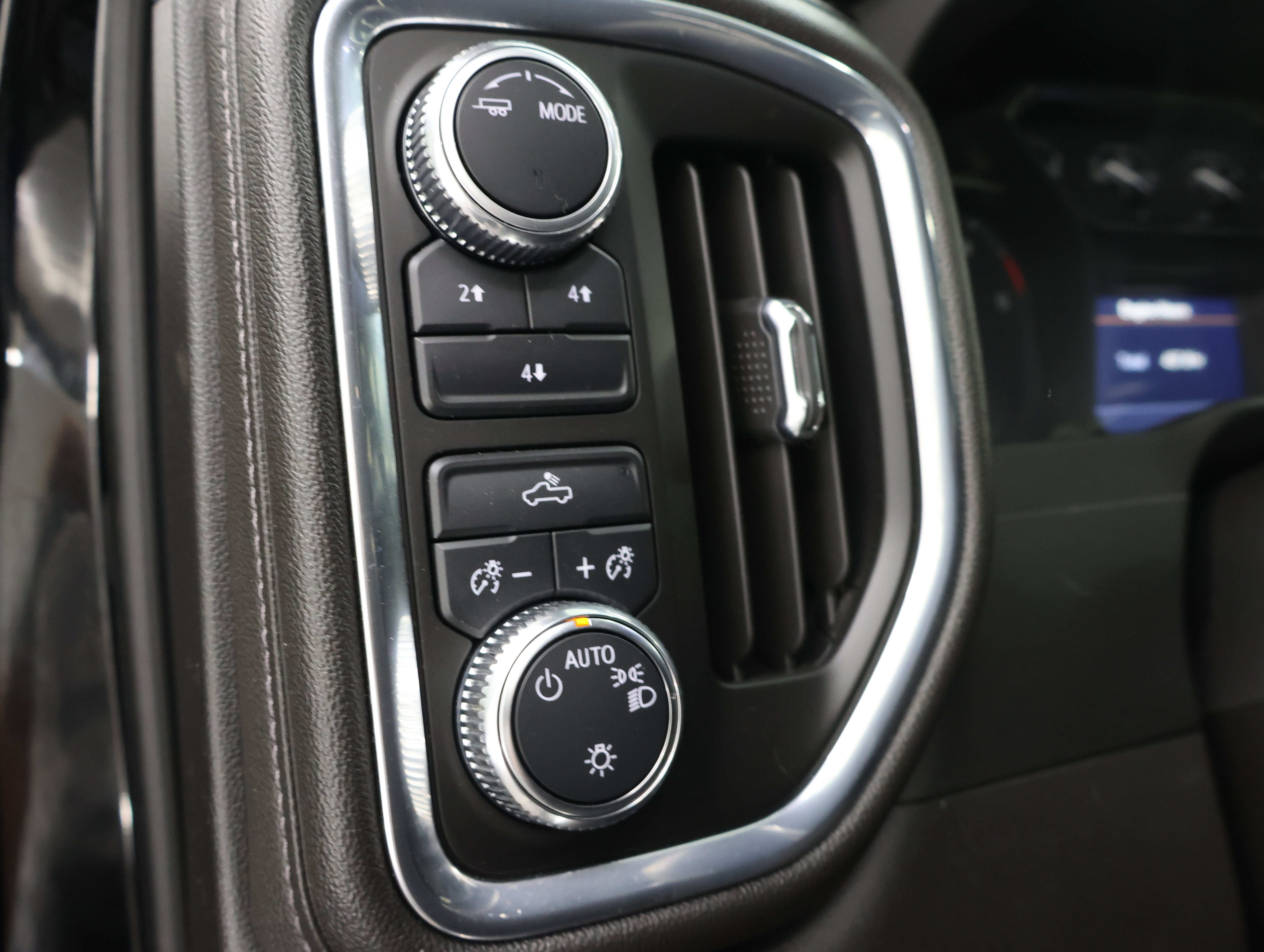 Used 2023 GMC Sierra 2500 SLE AWD/4WD image 38
