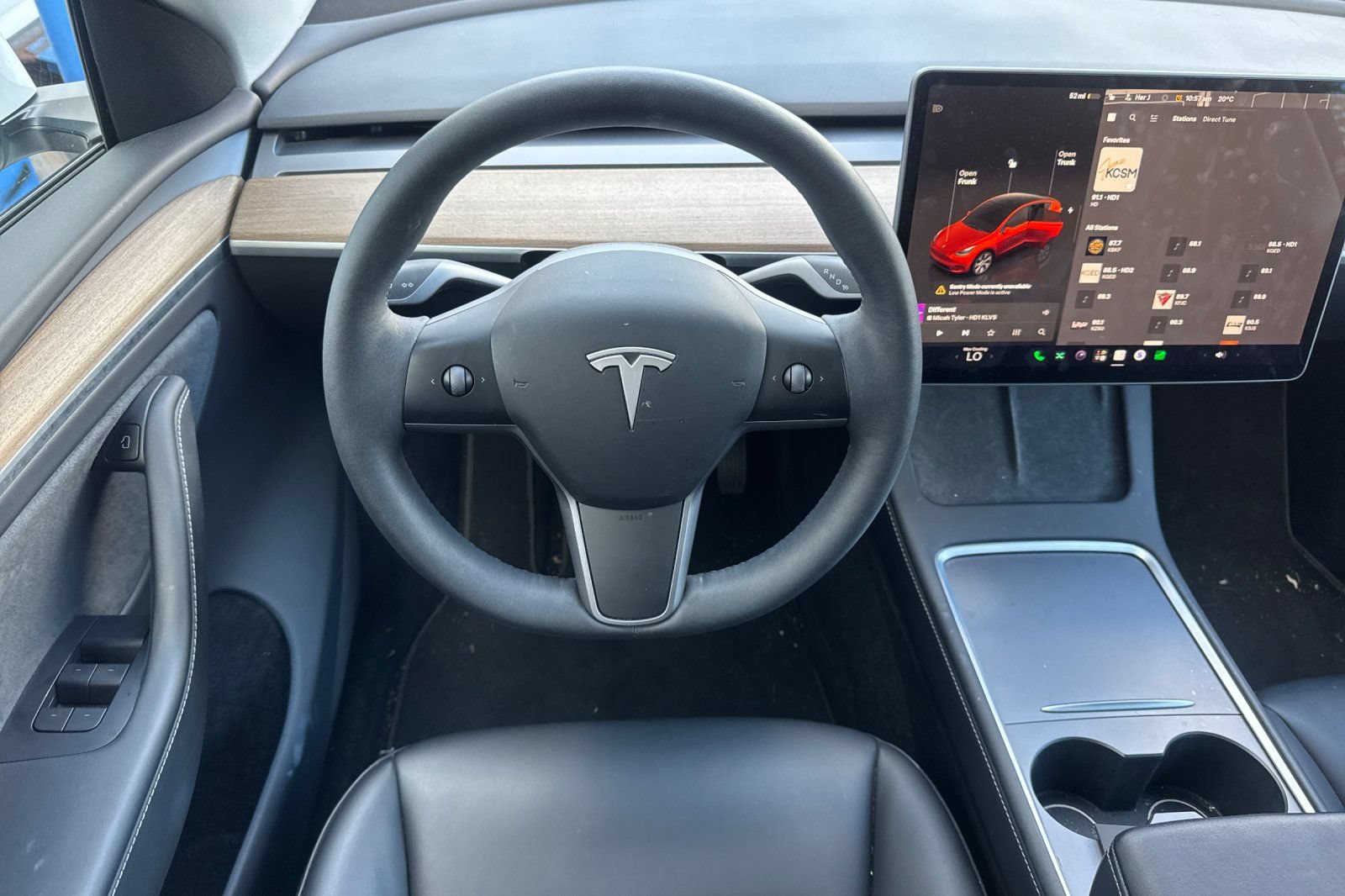 Used 2023 Tesla Model Y Long Range AWD/4WD image 17