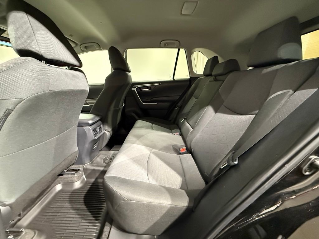 Certified 2025 Toyota RAV4 XLE image 18