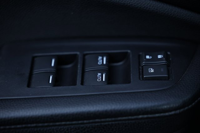 Used 2019 Honda Ridgeline RTL-E image 17