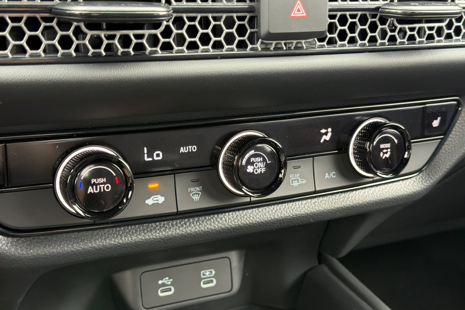 Used 2027 Honda HR-V Sport image 19